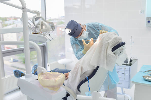 Best Emergency Dentist for Knocked-Out Tooth in Navasota, TX